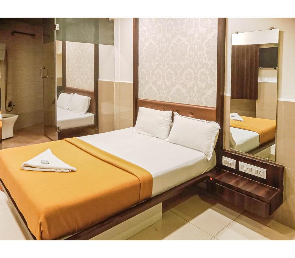 Gurukripa Nx Lodging By WB Inn Thane Bagian luar foto